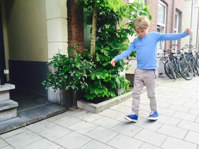 Archeologie Altijd zone blog - Yes wij mochten Heelys rolschoenen proberen | Kidsproof Amsterdam