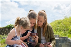 Een kijkje onder de grond: met kinderen Zuid-Limburgse grotten ontdekken