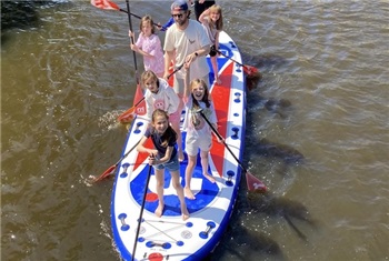 Kinderfeestje op de sup