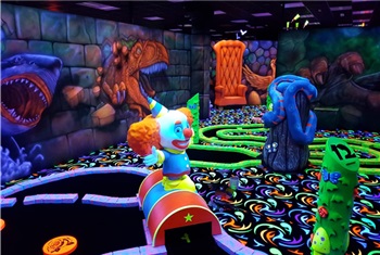 Glowgolf party