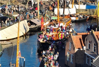 Intocht Spakenburg Eemdijk