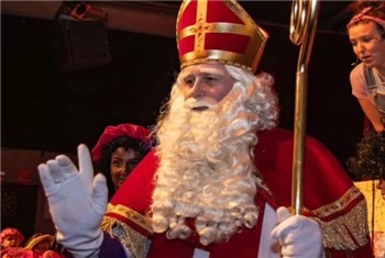 Sint Show Zotte Lott