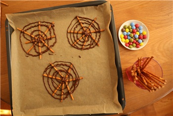 10x Halloween snacks