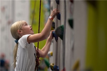 Leer klimmen in Heerenveen