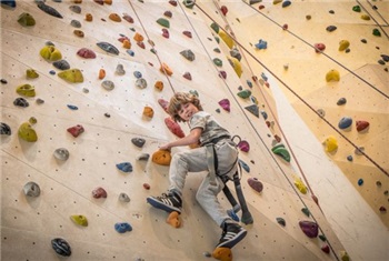 Leer klimmen in Heerenveen