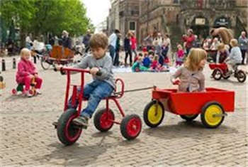 Spelen op de Brink Deventer