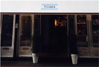 Aanval ergens bij betrokken zijn postkantoor TOMS Amsterdam - TOMS | Kidsproof Amsterdam