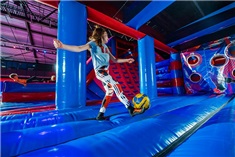 Bounce Valley springt eruit